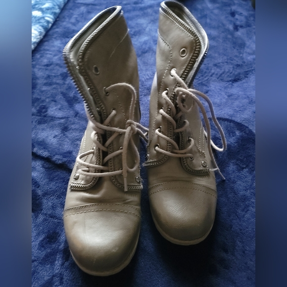 Women's combat ankle booties - Picture 9 of 12